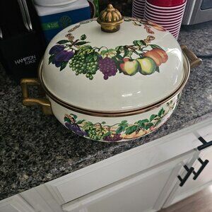 Dutch oven/collander set